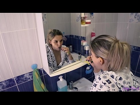 ❤️ פריצה עם צעירים בפיג'מה מסתיימים אוראלי בהצטיינות בתחת - לי שחור ️❌ פורנו אצלנו ❤